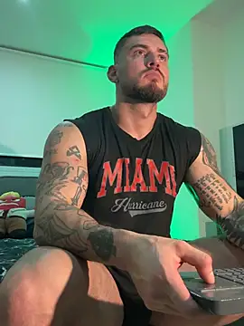 DimitriSullivan_ লাইভ XXX চ্যাট
