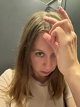 Brooke_lover's Live Chat Room
