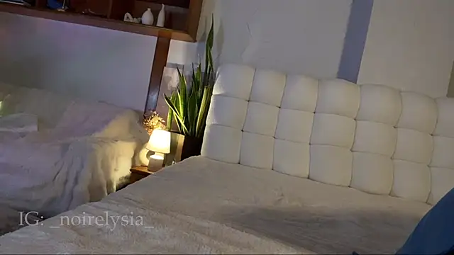 NoirElysia's Live XXX Chat