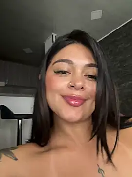 Saray_charmante's Live XXX Chat