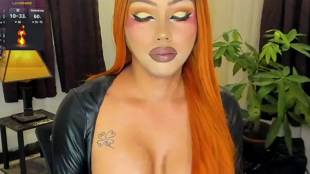 YOUR_LOVE_GLAMOUR's Live XXX Chat