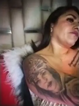 XXX chat uživo modela chelaqueen_