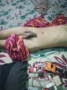 XXX chat uživo modela StripchatAssam93