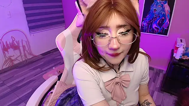 Miwa_violet's Live XXX Chat