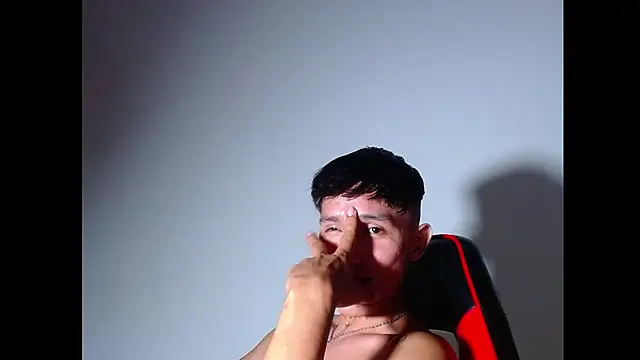 rowanbig live XXX chat
