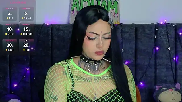 maliciaXpoison Live XXX-chat