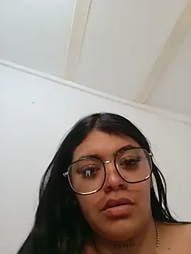 Chat +18 de luxuryluna ao vivo
