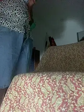 GusanoDelicioso Adlı Modelin Canlı XXX Sohbeti
