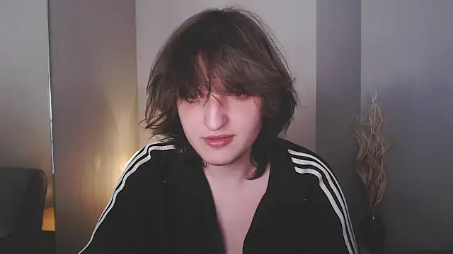 XXX chat uživo modela delalex