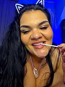 Chatroom XXX en direct de DiosaBelle