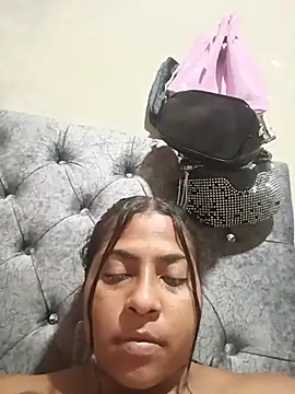 Giselabrunette25n Live XXX chat