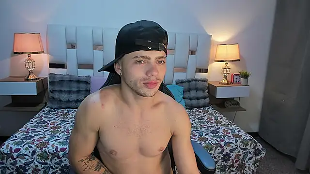 Chat +18 de Zeus_damian21 ao vivo