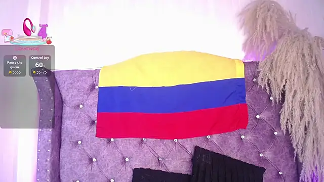 Živý XXX chat Violet_Collins1