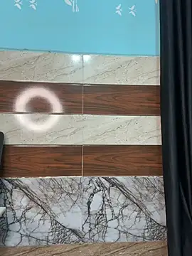Diya_Chopra Adlı Modelin Canlı XXX Sohbeti