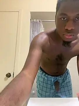 ThickDic28 XXX чат на живо