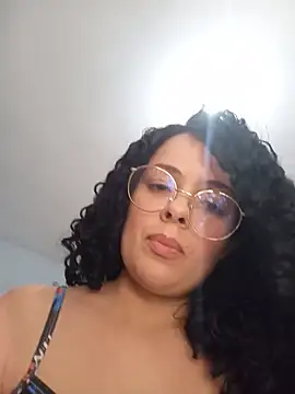 دردشة NinaSweet2 الجنسية المباشرة