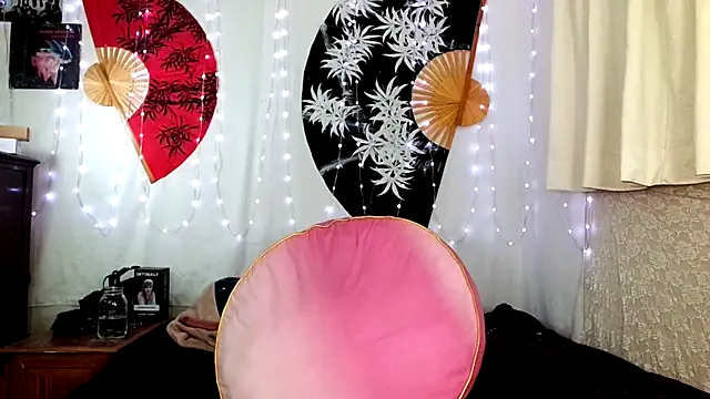 GamerGirlRoxyAndLeen Live XXX chat