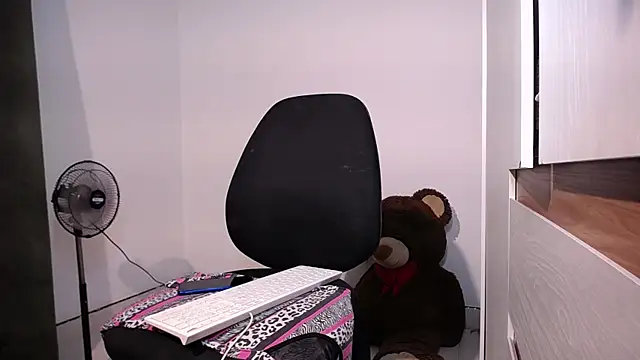 Živý XXX chat Lu_doll