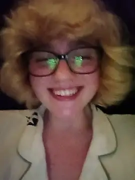 mcjbgfhgjhiiilllufjyf Chat XXX in diretta