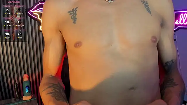 Maximoking26 live XXX chat
