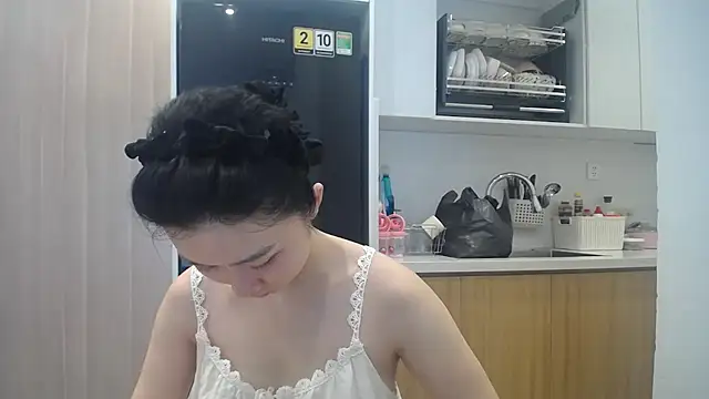 Asiagirll Adlı Modelin Canlı XXX Sohbeti