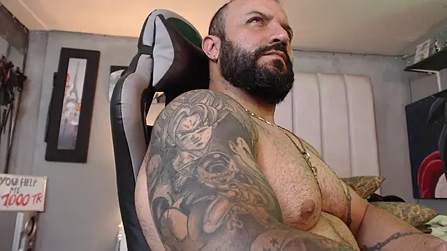 Chat XXX ao vivo de bardock_1
