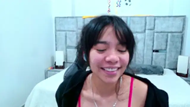 Chat XXX Live laureentt_