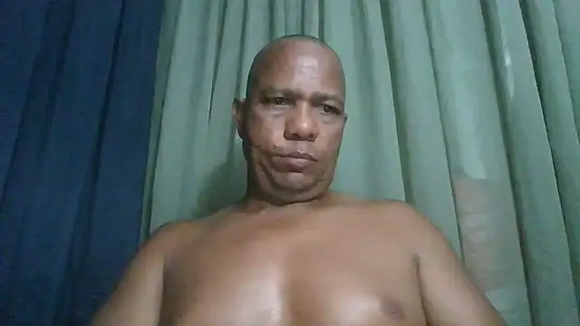 bigblackcock75 Chat XXX in diretta