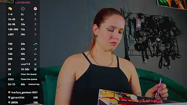 Serve_to_Alexa Live XXX-Chat