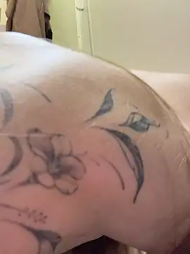 StreetSquirt – Naživo XXX chat