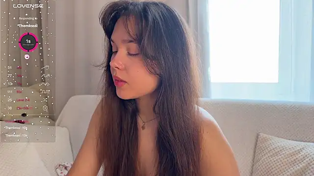 دردشة PlumyBun الجنسية المباشرة