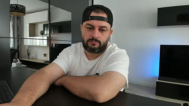 Živý XXX chat DravenPeak