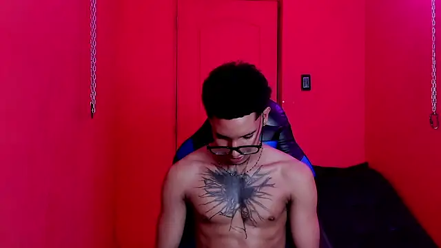 kai_storm77 XXX чат на живо