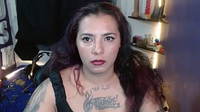 Živý XXX chat Alexa_Slavehot777