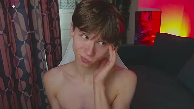 Chat XXX en directo de cuMte_boy