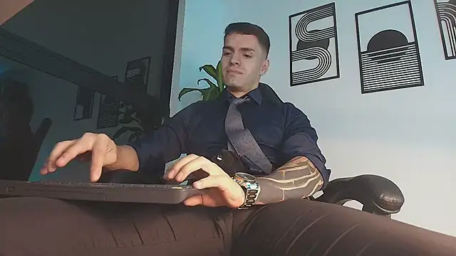 ALPHA_DOMINUS_ Pertunjukan Webcam