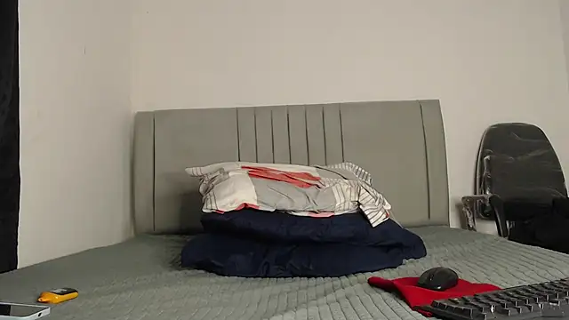 Chatroom XXX en direct de Owenn__blueee