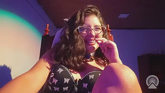 Chatroom XXX en direct de Pao_Ly