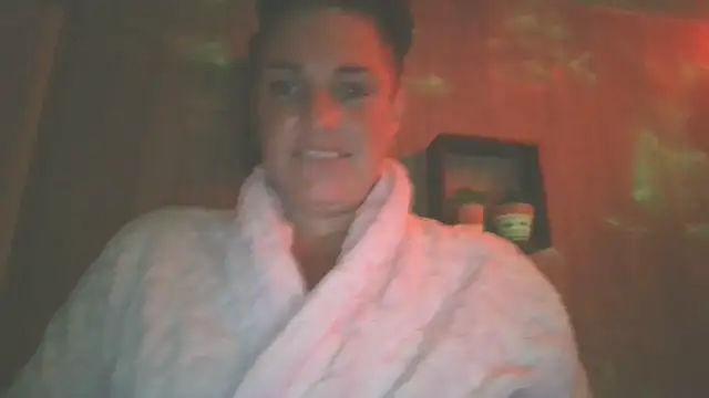 wijMVn Live XXX chat