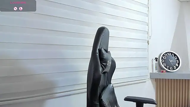 Czat XXX na żywo – Rick_Adams