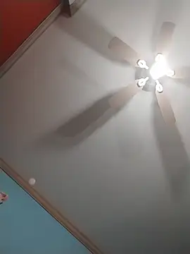 ReallyReallyReal XXX чат на живо