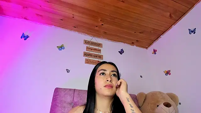 Chatroom XXX en direct de Lia_Roses3x
