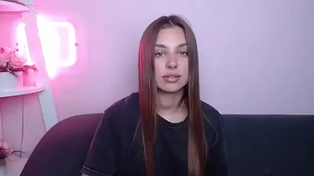 MilanaAngelAs: онлайн-секс-чат