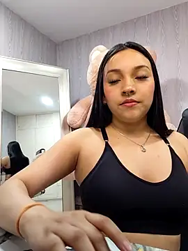 lia_harper_t's Live XXX Chat