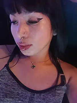 MeelFox élő XXX-chatje
