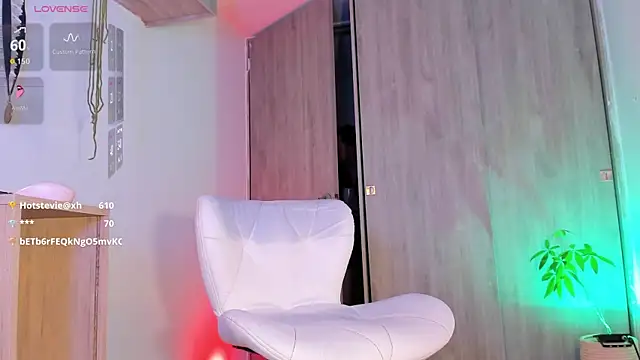 XXX chat uživo modela riky_11