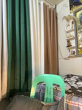 Živý XXX chat xshyboyx