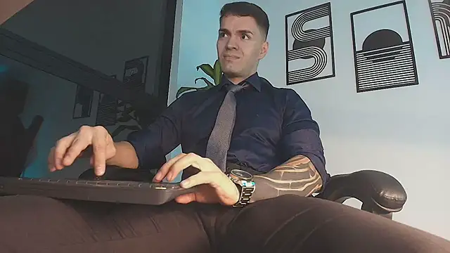 ALPHA_DOMINUS_ Webcam-Show