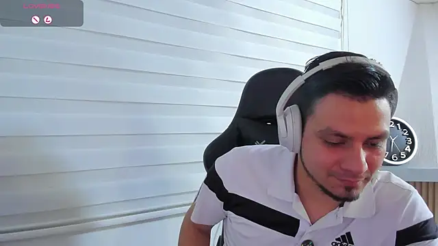Rick_Adams XXX чат на живо