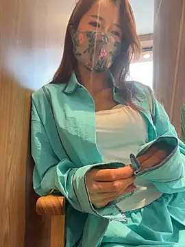 kiss_loo's Live XXX Chat